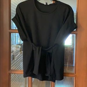 Rolled sleeve tie waist tee